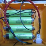 Les batteries lithium de R.Hasika en place. Ici, il s'agit de batteries lithium 18650 de panasonic , de 3.7V et 3.4Ah (capacité vérifiée).